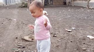 mengikuti perkembangan anak 2