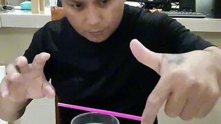 Magic trick gerakan stro