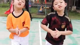 The twins football dance challenge #Part 02