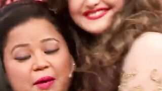 Zareen khan Bharti ki sabse bdi fen hai