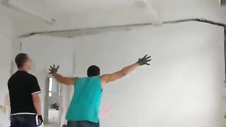 TTOTAL IDIOTS AT WORK 2