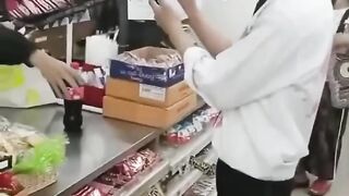 Chainsaw Man in mini market