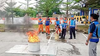 Training Of Simple Fire Extinguisher
