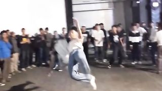 Moshing