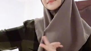 Neng Lidia waty
