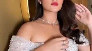 BEAUTIFUL RAISA
