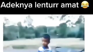Biar kan dia pergi