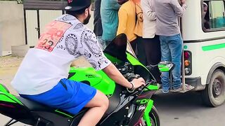 Reaction Kawasaki Ninja Zx