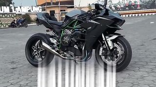 Cinematic kawasaki ninja h2