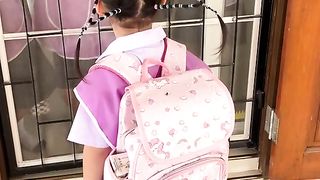 Anak anak lucu antar sekolah