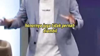 Roky gerung tidak mempunyai ijazah tapi mengajar sampai S3