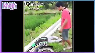 Bikin sakit perut