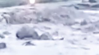 Detik - detik datangnya lahar dingim dari gunung semeru