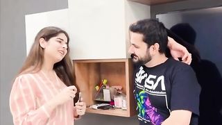 Rani Aor Januo Main Faraq Daikh Liya