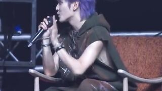 Funny taeyong.. !!
