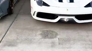 Ferrari 4
