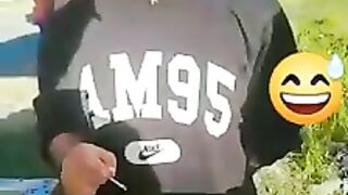 Masih menggoreng