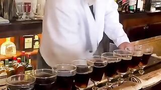 barman-fait-9-irish-coffees-at-once-shorts.