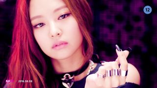 BLACKPINK - 붐바야BOOMBAYAH MV