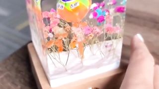 Dried flowers and Epoxy Resin Night Lamp - Resin Art