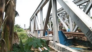Suaranya itu loh bikin candu...????????????