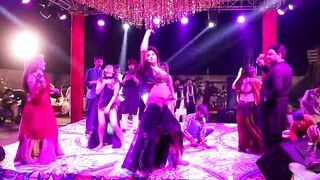 Mehndi Dance Performance Girls In Dubai Cute Videos