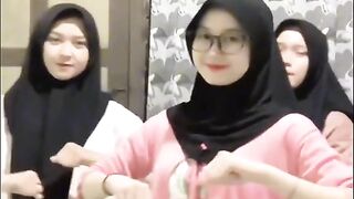 Gakuat to dek