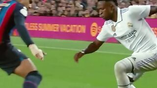 les-stars-du-football-se-detruisent.