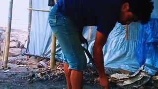 Apapun pekerjaan mu yang penting halal