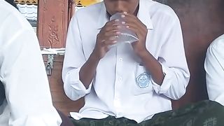 Kesenangan santri itu sederhana