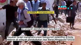 Israeli Troops Destroy Palestinian Buildings in West Bank