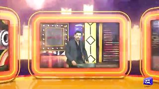 Pakistani trending tv show Mazak Raat with beautiful actress must watch and subscribe to my channel