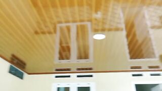Rumah minimalis dengan plafon PVC. Terlihat mewah dan elegan