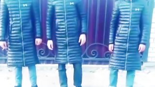 Чё за куртки такие бархатные