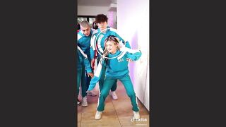 Squid Game x Dance TikToks Challenge BEST Compilation.mp4