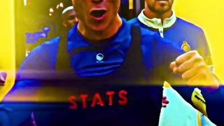 Football live.  Follow me for more ????