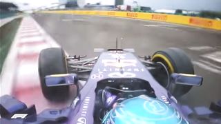 Omg crash in formula 1 !! Very bad