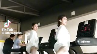 Kitty and kakai