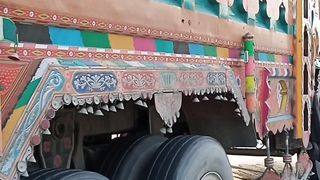 Decorations pakistani truck..https://payup.video/u/205463