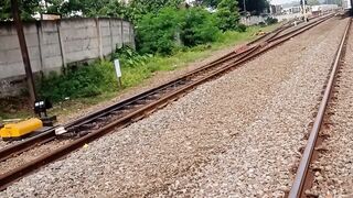 KERETA API KA CIREMAI SIAP BERANGKAT