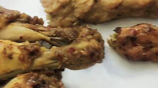 Steam chicken and rolls