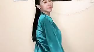 Girl dance 18