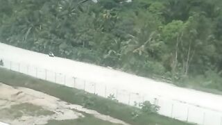 how to land a plane