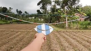 experimen menerbangkan layangan terkecil sedunia#shorts.