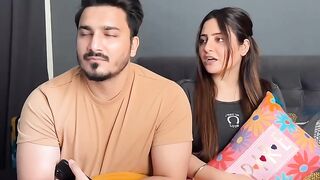 Kunkih Tumhari koi bivi nain Haiy tooo