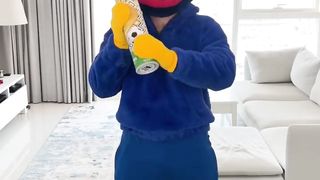 Huggy Wuggy vs Rainbow Friends! #shorts