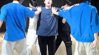 Move(T5) - Treasure