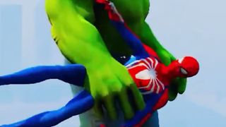 HULK VS SPIDERMAN.. WHO WINS ?