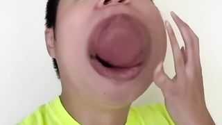 try not to laugh:) funny video