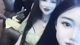 Kyaun ƙasashe suna haɗa kai da baƙar baƙi
